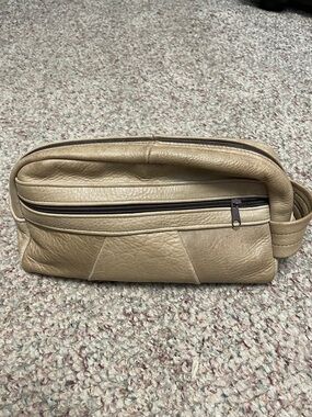 Vintage Men's Leather TravelToiletry Bag - Tan